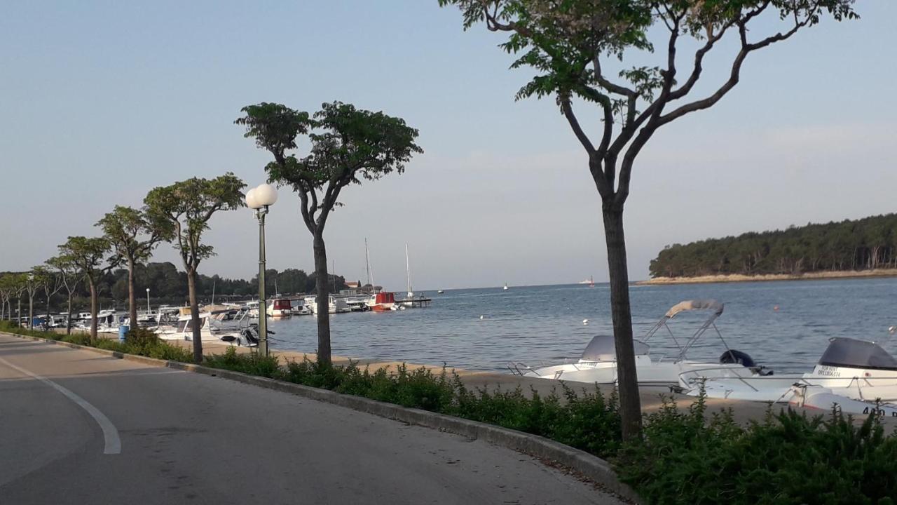 Apartment D&E Punat - Free Parking And Wi-Fi Exterior foto